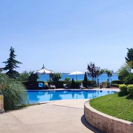 Royal Bay - Apartamento Sveti Vlas